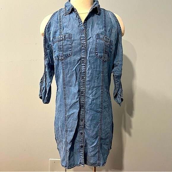 Guess Denim Chambray Cold Shoulder Button Front Dress Size Small - Picture 2 of 8